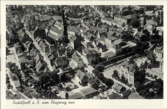 Zeitgenössische Ansichtskarte, Luftbild Paul Strähle, 1938; Vertrieb durch Hans Hettinger, Pächter der SS-Kantine im Wirtschaftsgebäude der SS-Kaserne. Sammlung Markus Wolter